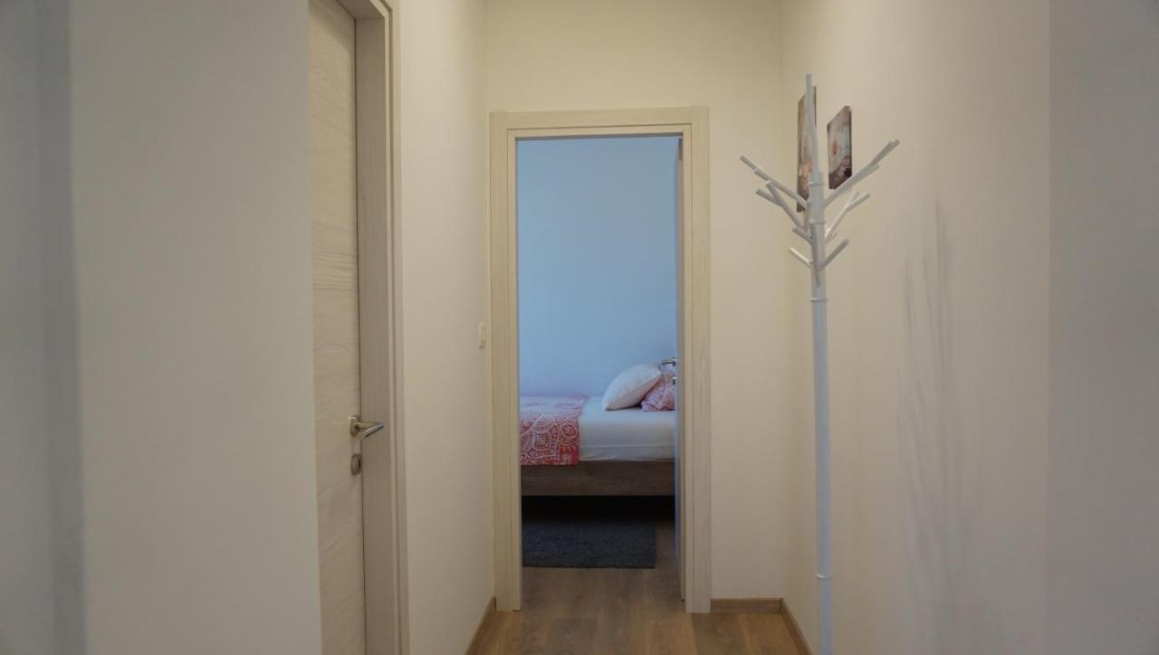 Apartman Luka Пула Экстерьер фото
