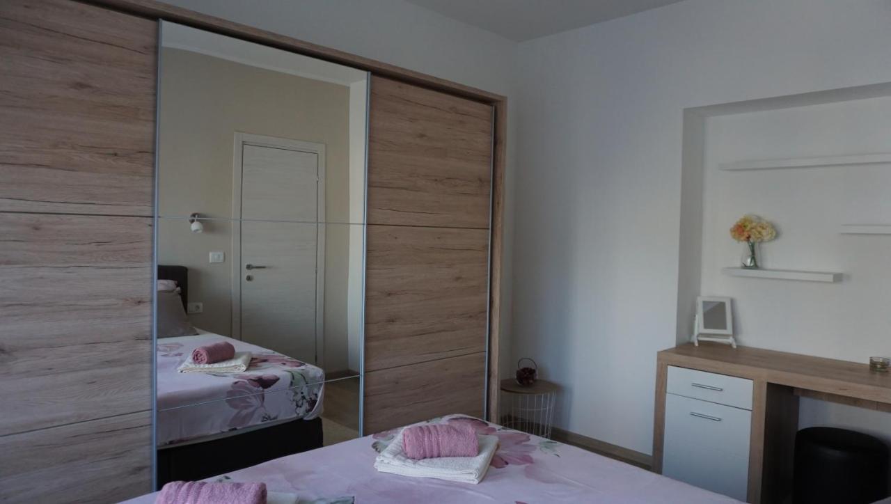 Apartman Luka Пула Экстерьер фото