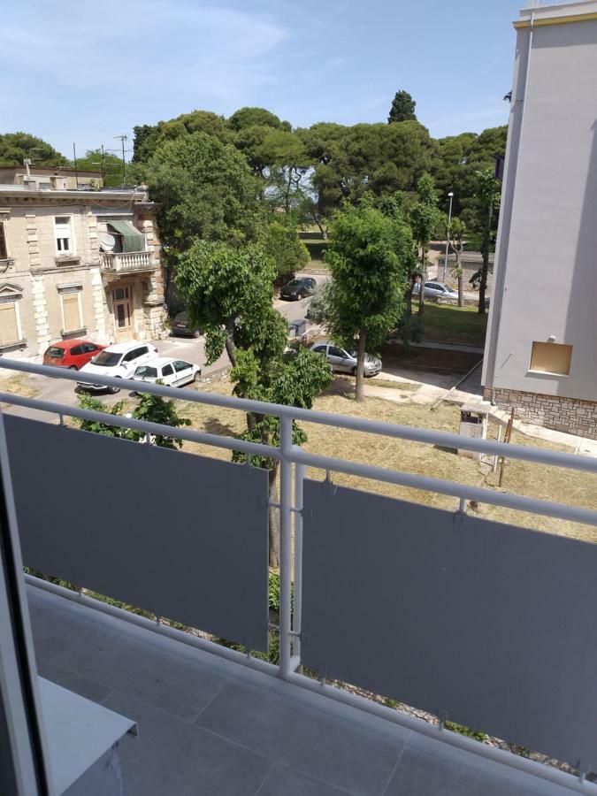 Apartman Luka Пула Экстерьер фото